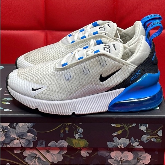 Sold! - Picture 4 of 12